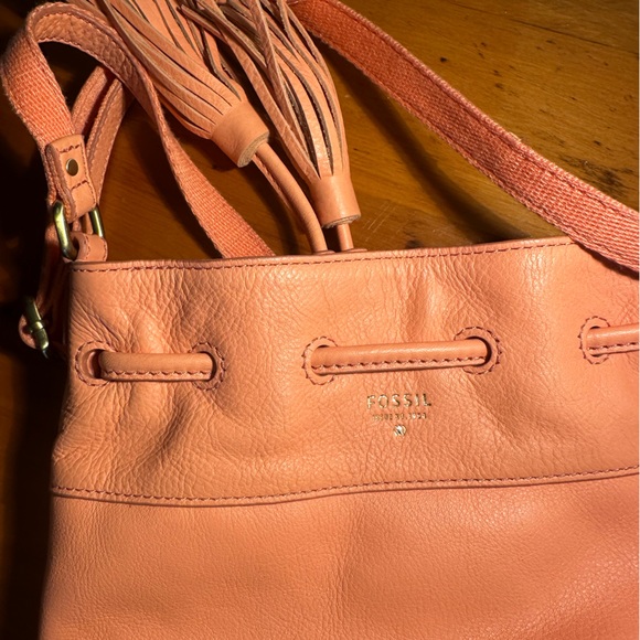 Fossil “Jules Tassel Drawstring” Bag - NWT - Picture 11 of 13